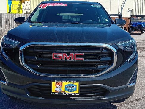 Used 2019 GMC Terrain SLE image 2