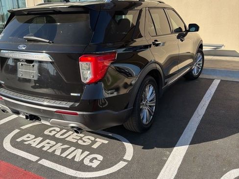 Used 2020 Ford Explorer Limited w/ Class III Trailer Tow Package image 5