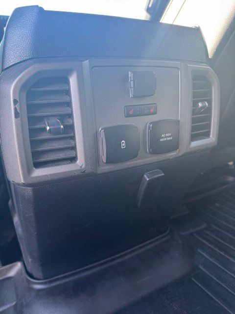 Used 2019 Ford F150 Raptor w/ Equipment Group 802A Luxury AWD/4WD image 18