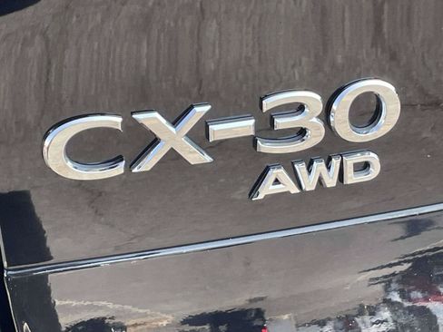 Used 2024 MAZDA CX-30 AWD 2.5 S w/ Select Sport Pkg image 9