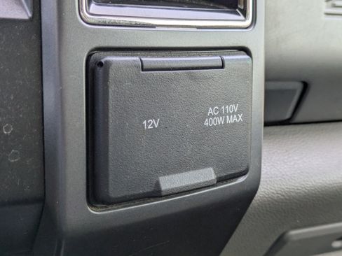 Used 2022 Ford F250 XLT w/ XLT Value Package image 28