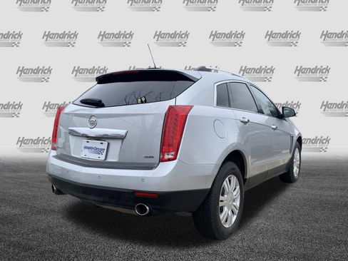 Used 2016 Cadillac SRX Luxury w/ Driver Awareness Package image 10