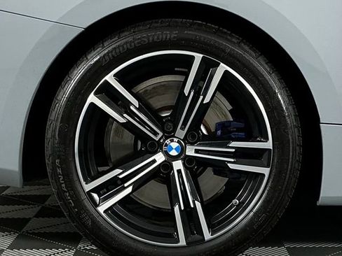 Used 2024 BMW M440i Convertible w/ Premium Package image 9