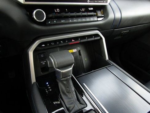 Used 2023 Toyota Tundra Platinum image 21