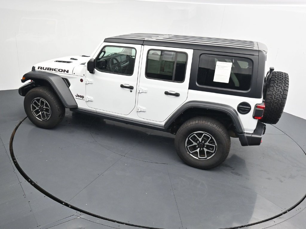 Used 2024 Jeep Wrangler Unlimited Rubicon AWD/4WD image 27