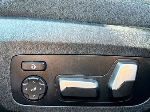 Used 2021 BMW 330e xDrive 330e xDrive w/ Premium Package image 21