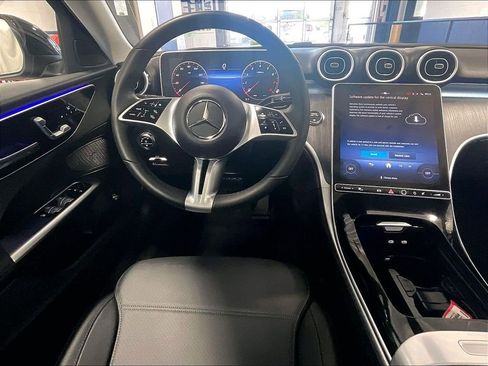 Used 2026 Mercedes-Benz C 300 4MATIC Sedan image 17