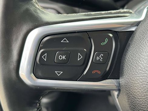 Used 2021 Jeep Wrangler Unlimited Sahara w/ Cold Weather Group AWD/4WD image 21