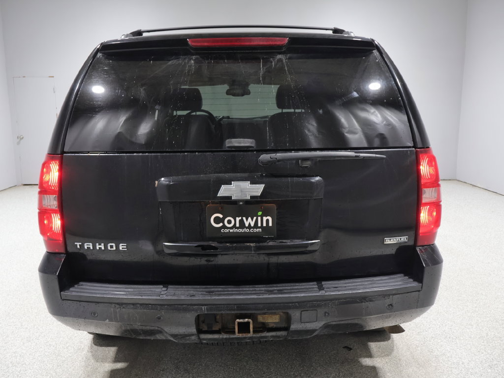 Used 2007 Chevrolet Tahoe LTZ w/ LTZ Preferred Equipment Group AWD/4WD image 13