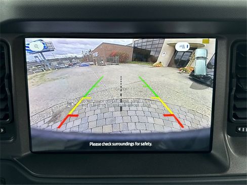 New 2025 Ford Bronco Badlands image 23