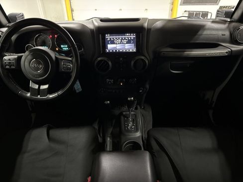 Used 2016 Jeep Wrangler Unlimited Sport w/ Quick Order Package 24S AWD/4WD image 10