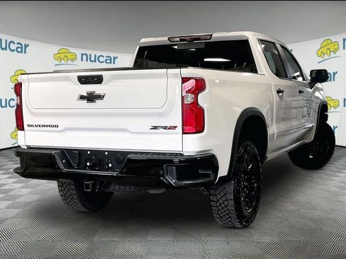 Used 2024 Chevrolet Silverado 1500 ZR2 w/ Technology Package AWD/4WD image 6