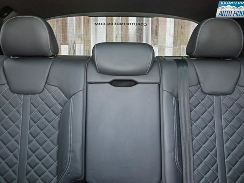 Used 2018 Audi SQ5 Premium Plus w/ Navigation Package AWD/4WD image 24