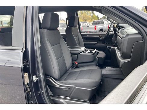 Used 2024 Chevrolet Silverado 2500 LT AWD/4WD image 8