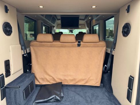 Used 2021 Ford Transit 250 Medium Roof w/ Load Area Protection Package RWD image 15