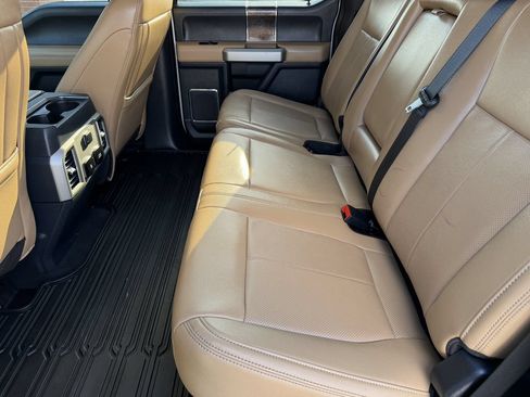 Used 2022 Ford F350 Lariat w/ Lariat Ultimate Package AWD/4WD image 20