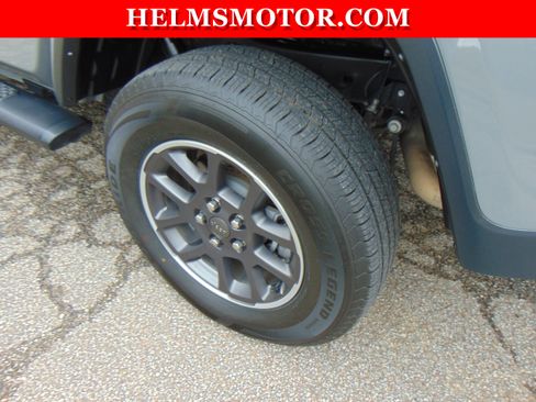 Certified 2023 Jeep Gladiator Overland image 18