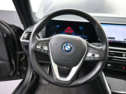 Used 2024 BMW i4 eDrive35 w/ Premium Package RWD image 13