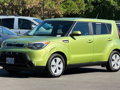 Used 2016 Kia Soul FWD image 8