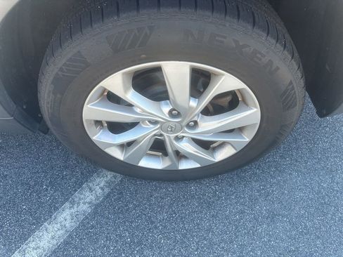 Used 2019 Hyundai Tucson SE AWD/4WD image 15