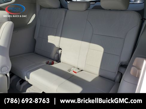 New 2026 Buick Enclave Avenir w/ Super Cruise Package FWD image 13