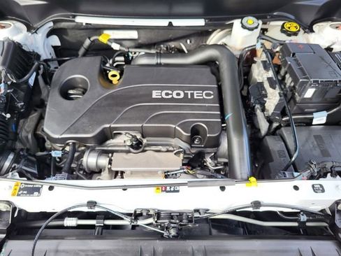 Used 2021 GMC Terrain SLT image 11