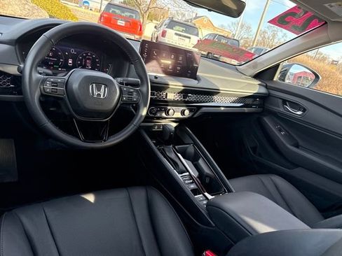 Certified 2025 Honda Accord EX-L image 25