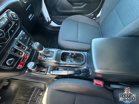 Used 2021 Jeep Wrangler Rubicon image 23