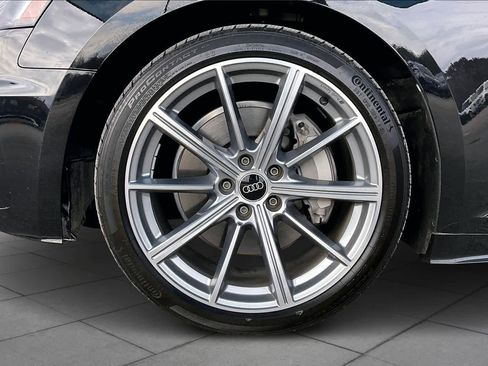 Used 2025 Audi A5 2.0T Premium Plus image 11