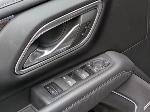 Used 2023 Chevrolet Tahoe Premier w/ Advanced Technology Package AWD/4WD image 10