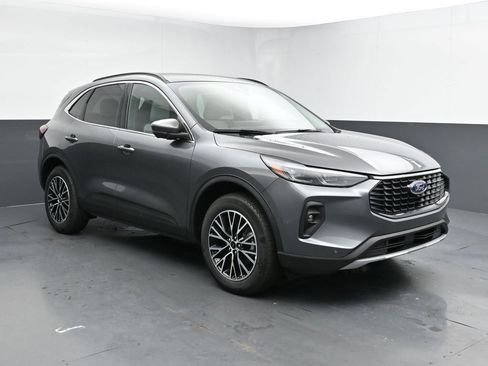 New 2025 Ford Escape SE w/ PHEV Premium Package image 1