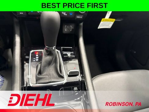 New 2026 Jeep Compass Limited w/ Sun, Sound & Navigation Group AWD/4WD image 31