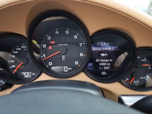 Used 2013 Porsche 911 Carrera image 33