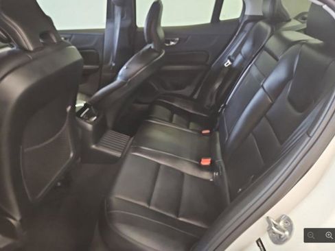 Used 2023 Volvo S60 T8 Core AWD/4WD image 11