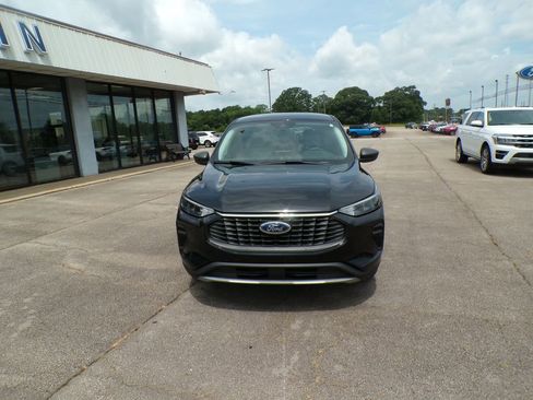 Used 2024 Ford Escape Active image 2