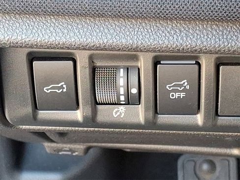 Certified 2023 Subaru Outback Premium image 27