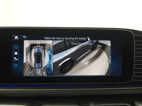 Certified 2026 Mercedes-Benz GLS 450 4MATIC image 21