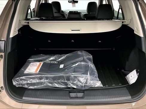 New 2026 Nissan Rogue SV AWD/4WD image 37