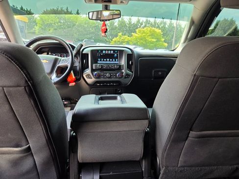 Used 2018 Chevrolet Silverado 1500 LT w/ All Star Edition AWD/4WD image 22