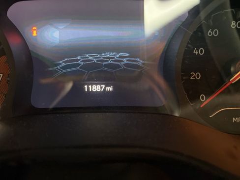 Used 2023 Jeep Compass Limited image 2