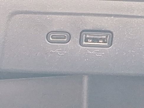 Used 2026 Chevrolet Trax ACTIV image 33