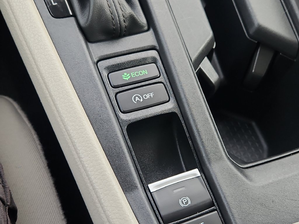 Certified 2024 Honda Accord LX image 16