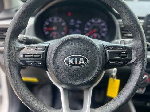 Used 2020 Kia Rio S FWD image 16