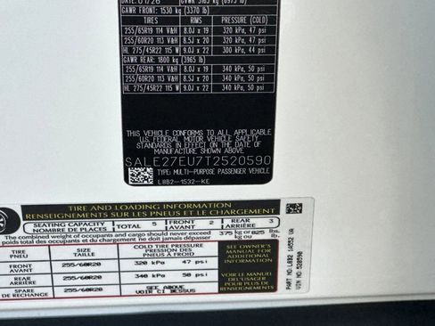 New 2026 Land Rover Defender 110 X-Dynamic SE AWD/4WD image 17