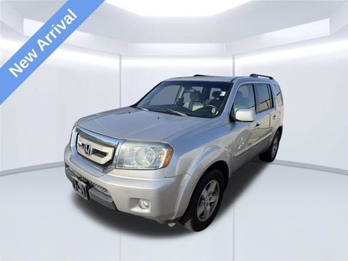 Used 2011 Honda Pilot EX image 1