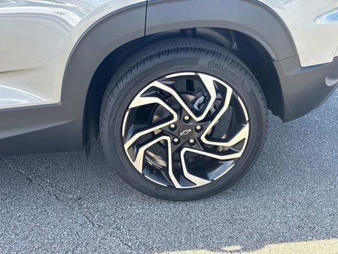 New 2026 Chevrolet TrailBlazer RS w/ Convenience Package FWD image 11
