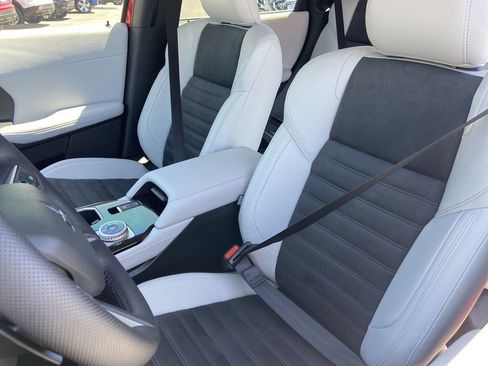 New 2026 Mitsubishi Outlander SE image 15