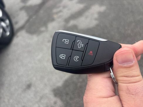 New 2026 GMC Sierra 1500 SLT image 34