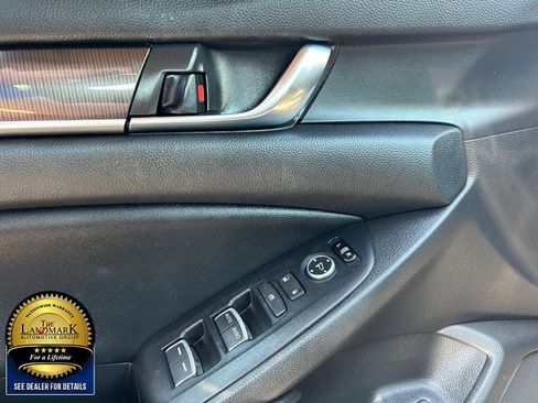 Used 2019 Honda Accord Sport image 8