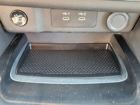 Used 2024 Nissan Rogue S AWD/4WD image 27
